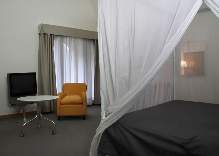 Hotel Cavour Et Des Officiers